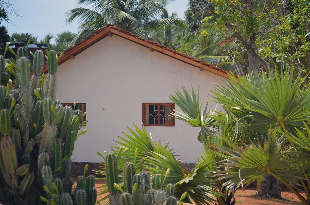 Yala Redhill Villa Exterior photo